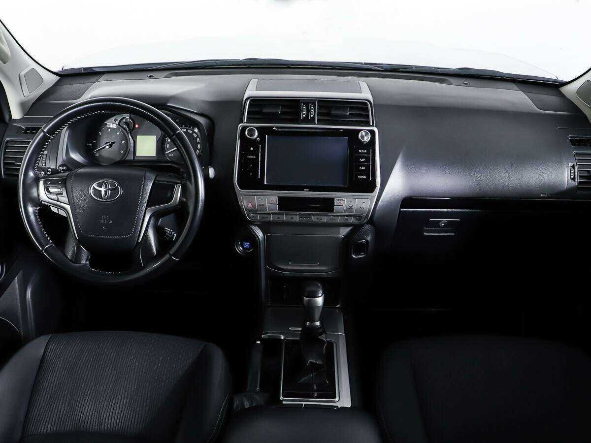 Купить Toyota Land Cruiser Prado с пробегом. Фото: #9