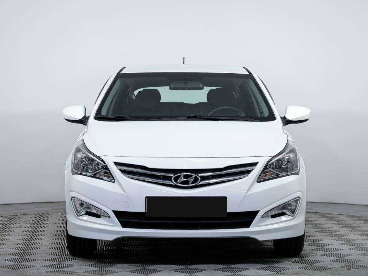 Купить Hyundai Solaris с пробегом. Фото: #0