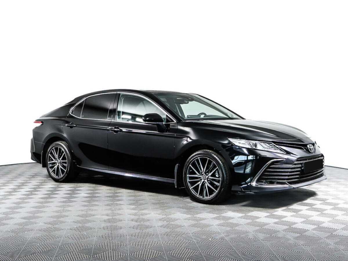 Купить Toyota Camry с пробегом. Фото: #1