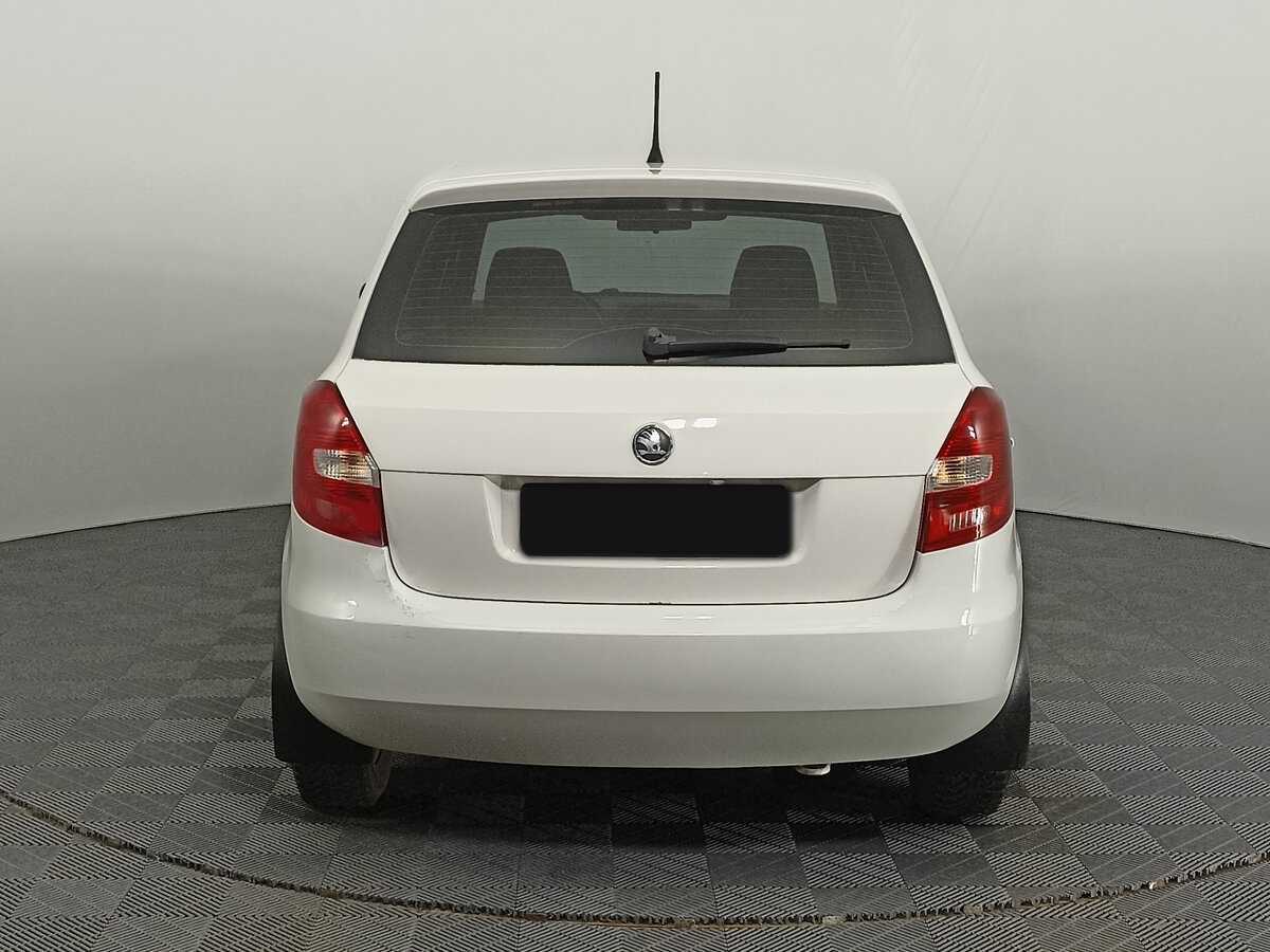 Купить Skoda Fabia с пробегом. Фото: #5