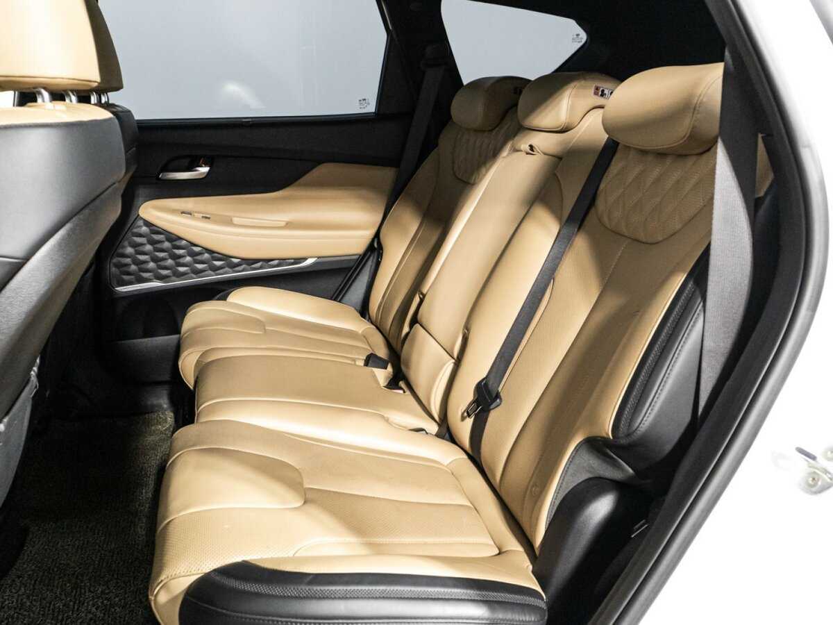 Купить Hyundai Santa Fe с пробегом. Фото: #9
