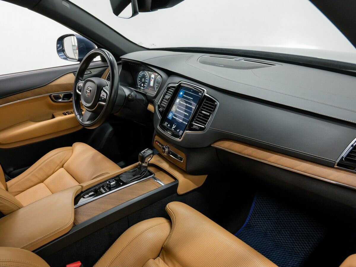 Купить Volvo XC90 с пробегом. Фото: #6