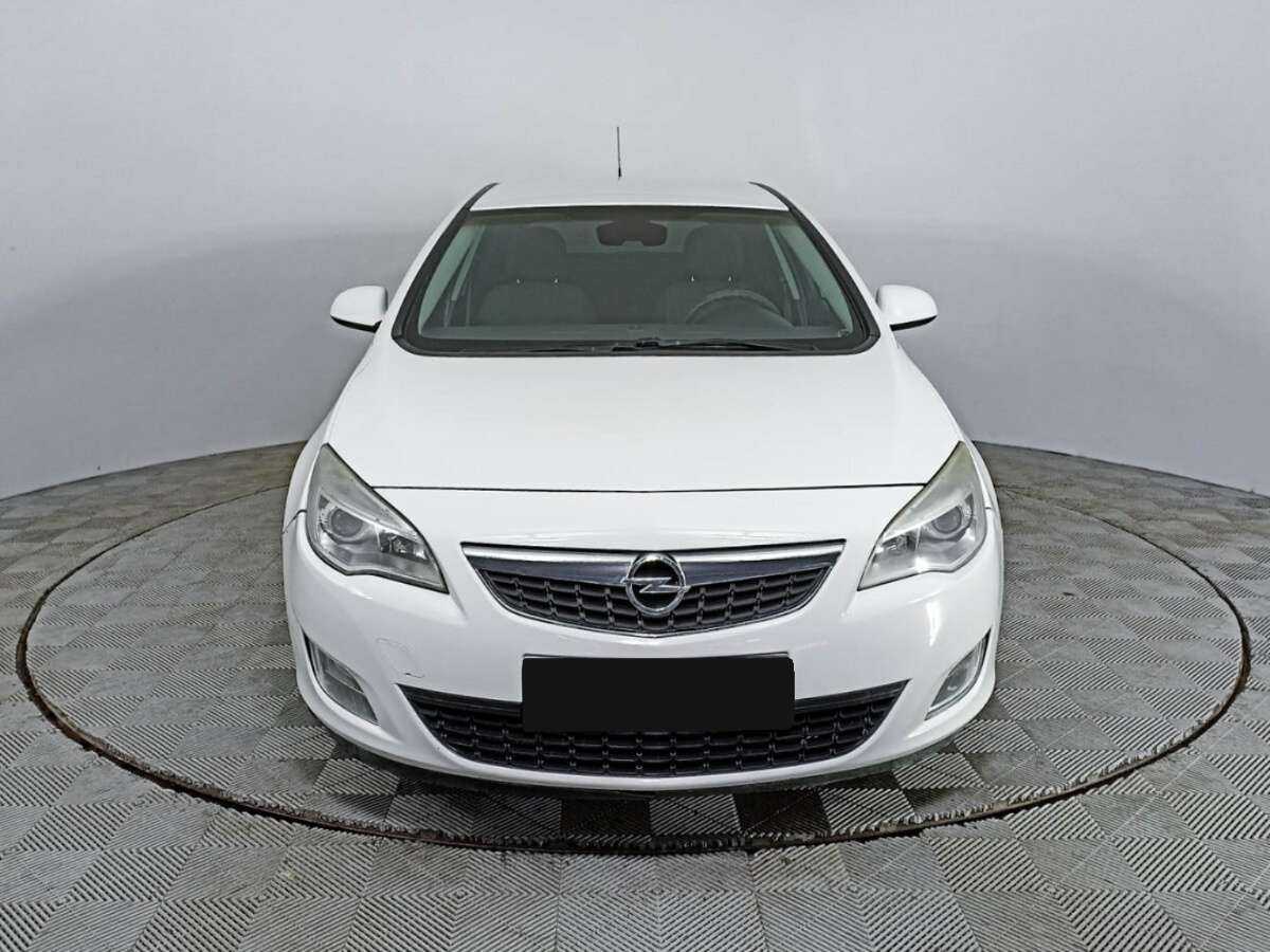 Купить Opel Astra с пробегом. Фото: #1