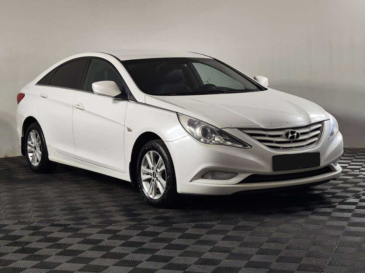 Купить Hyundai Sonata с пробегом. Фото: #1