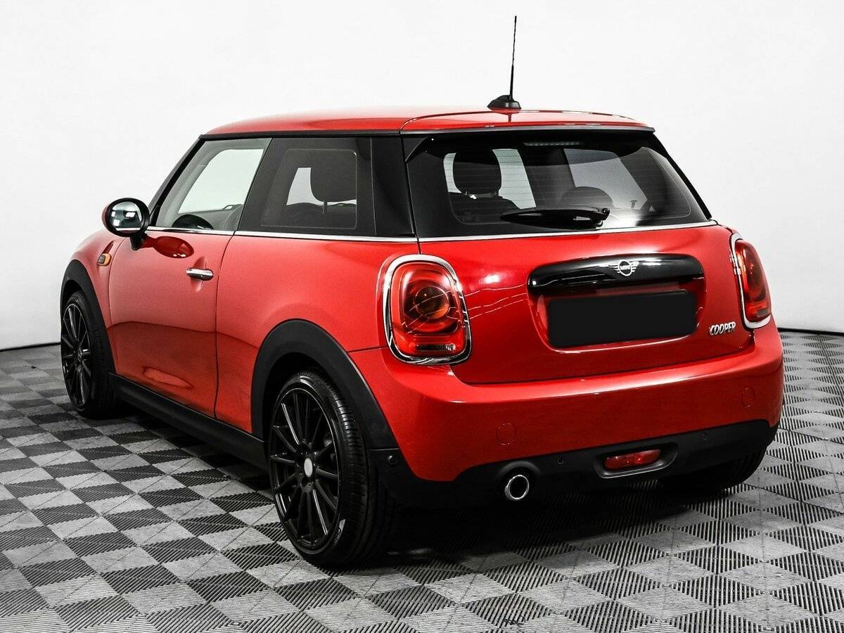Купить Mini Hatch с пробегом. Фото: #6
