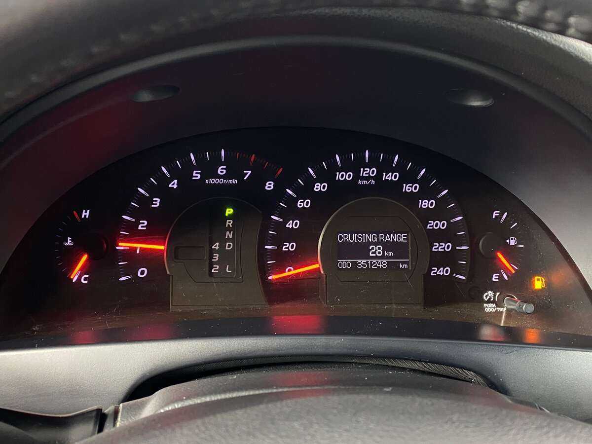 Купить Toyota Camry с пробегом. Фото: #12