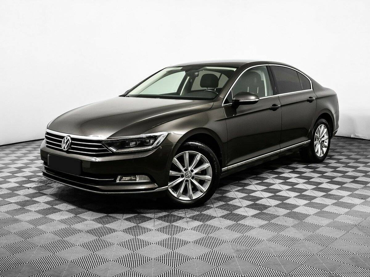 Купить Volkswagen Passat с пробегом. Фото: #0