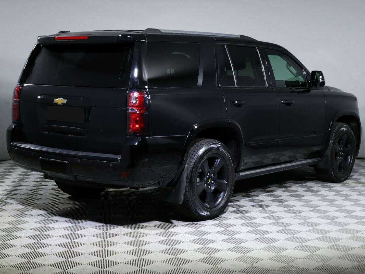 Купить Chevrolet Tahoe с пробегом. Фото: #4