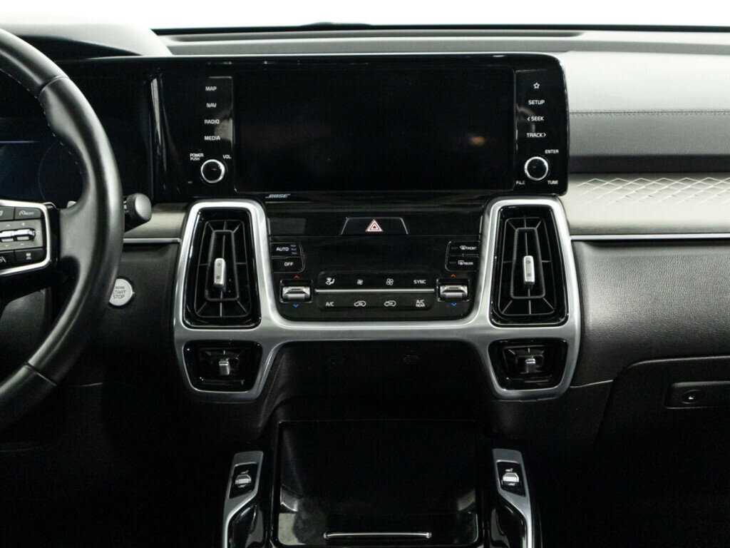 Купить Kia Sorento с пробегом. Фото: #13