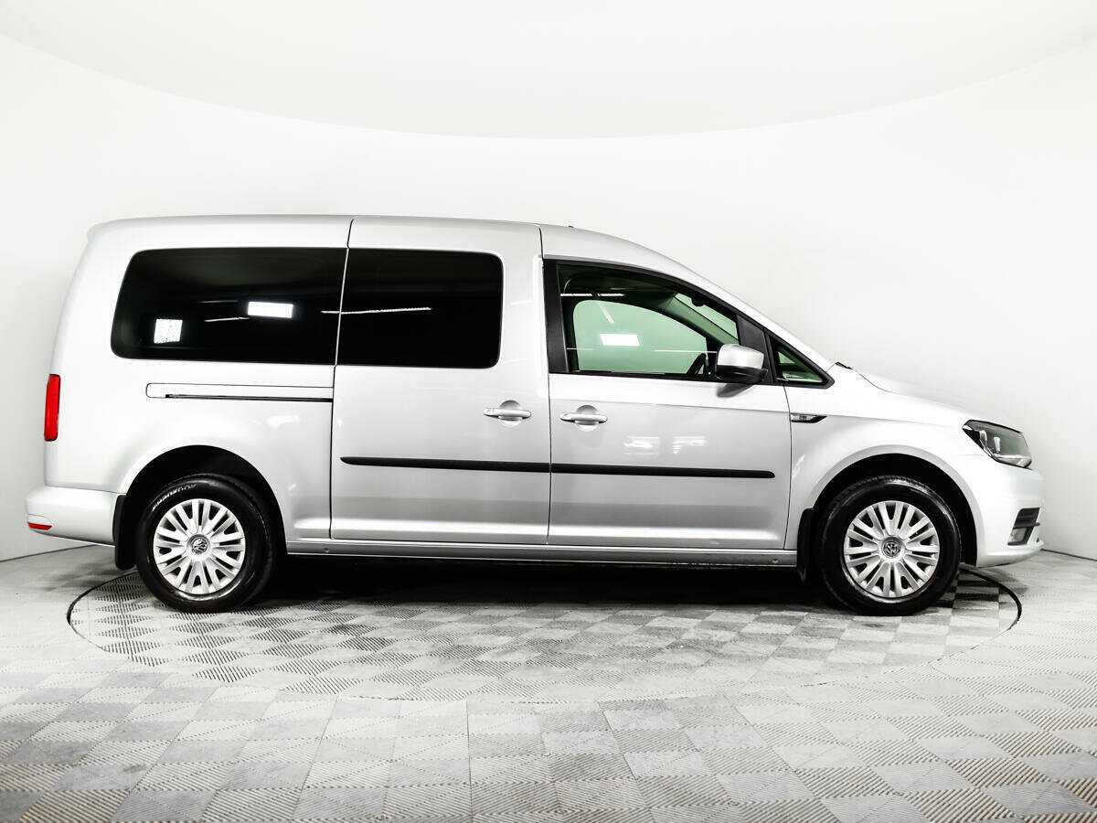 Купить Volkswagen Caddy с пробегом. Фото: #3