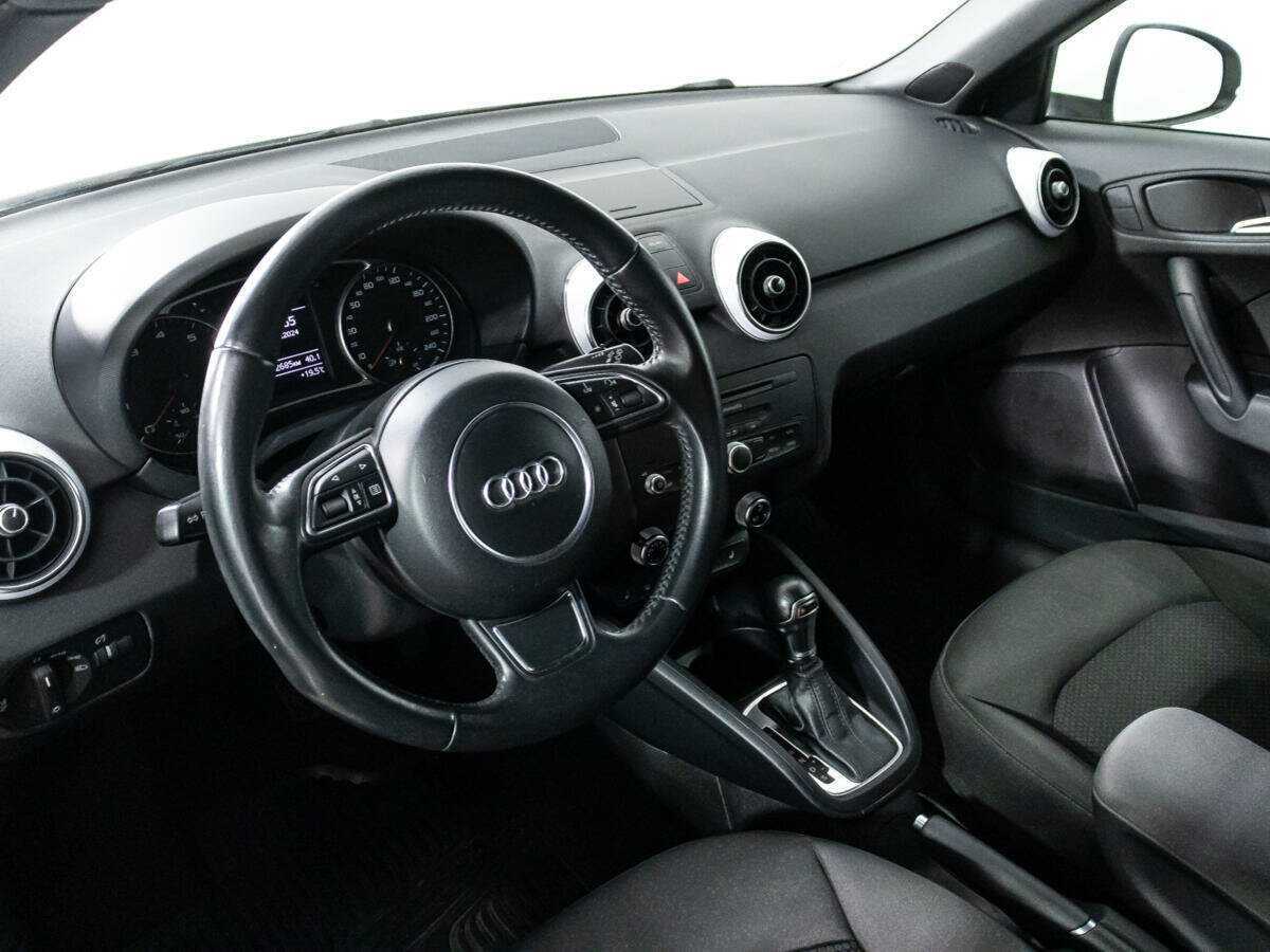 Купить Audi A1 с пробегом. Фото: #10