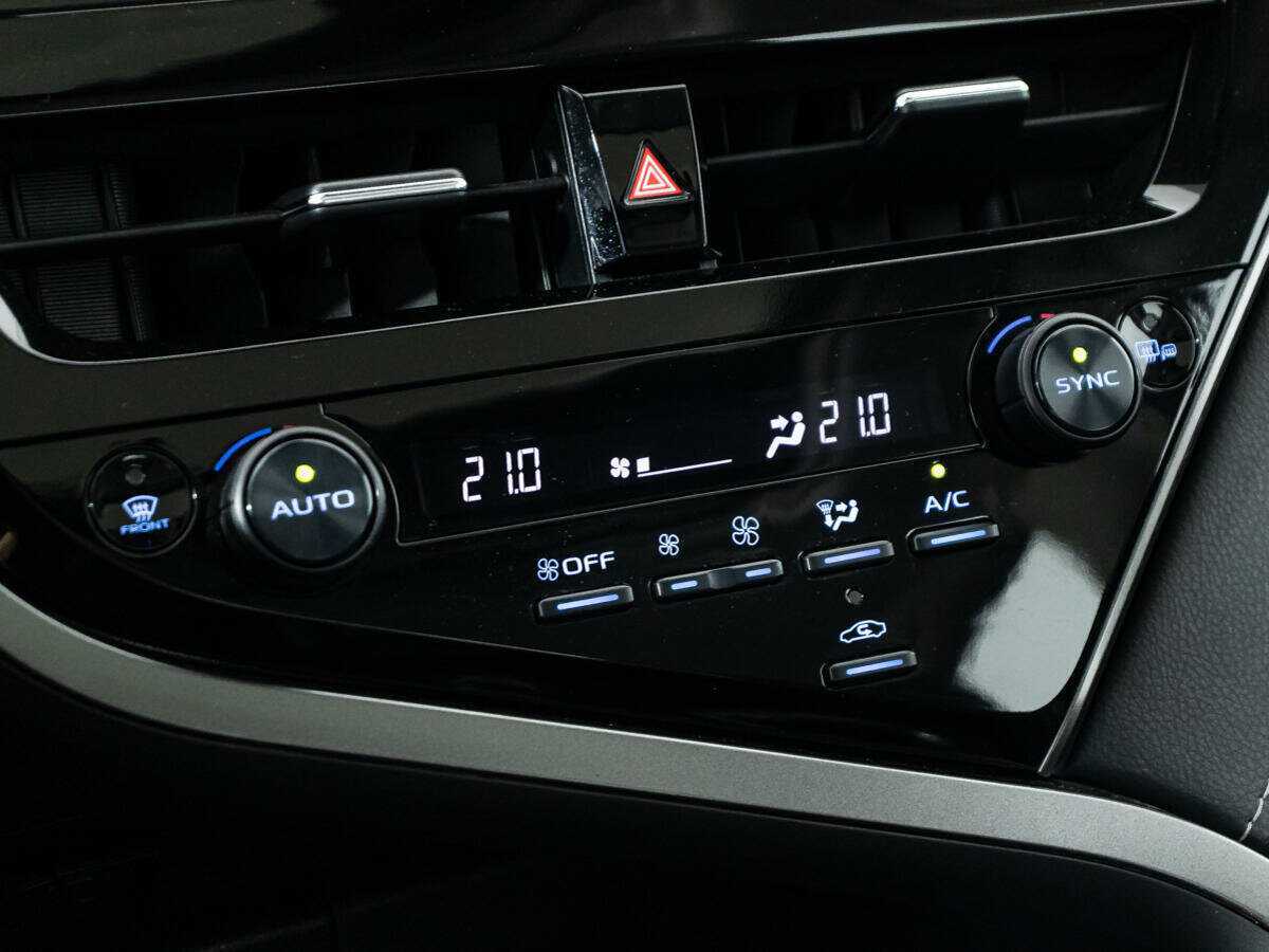 Купить Toyota Camry с пробегом. Фото: #15
