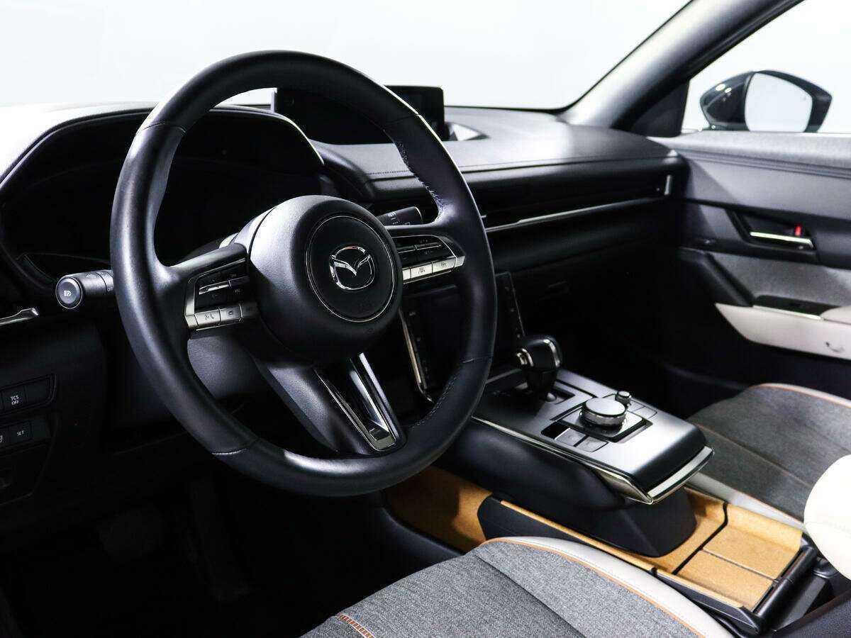 Купить Mazda MX-30 с пробегом. Фото: #12
