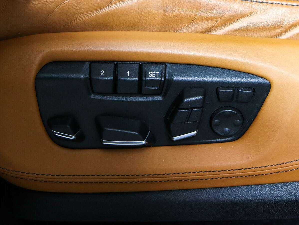 Купить BMW X5 M с пробегом. Фото: #25