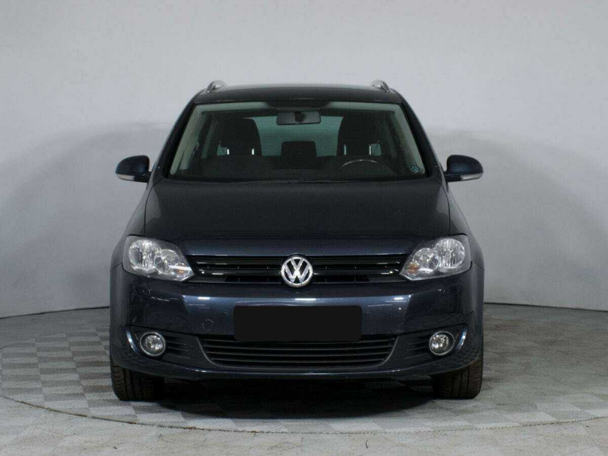 Купить Volkswagen Golf Plus с пробегом. Фото: #1