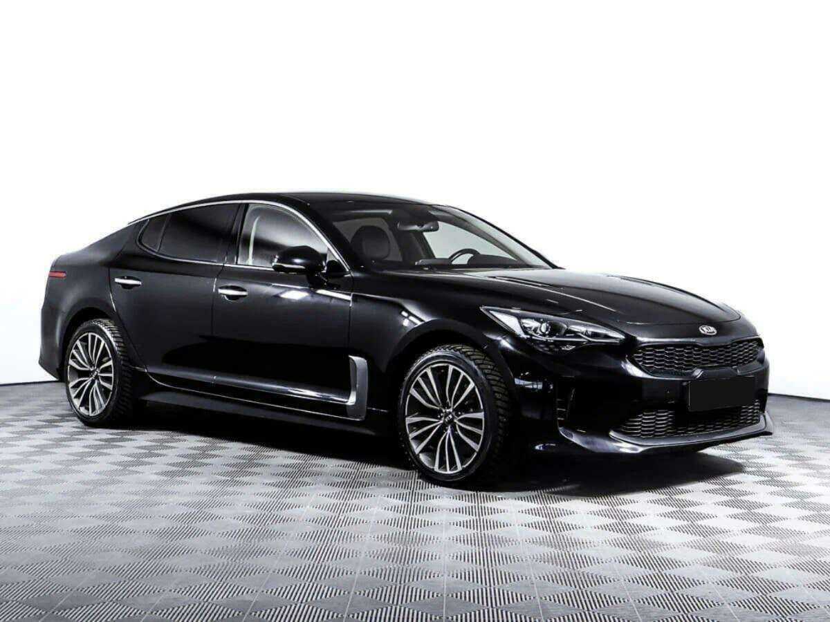 Купить Kia Stinger с пробегом. Фото: #2