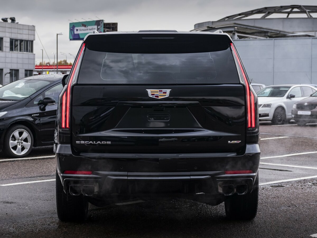 Купить Cadillac Escalade-V с пробегом. Фото: #8