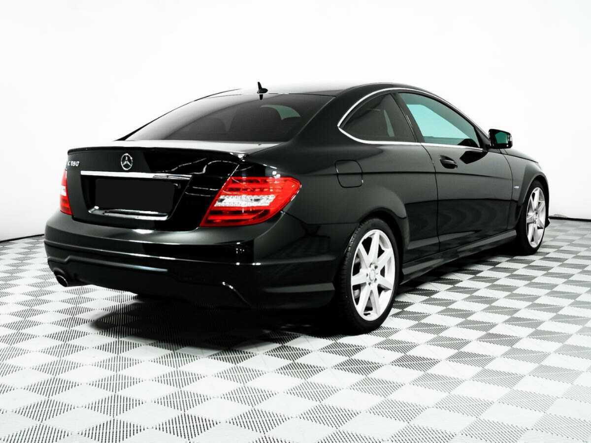 Купить Mercedes-Benz C-Класс с пробегом. Фото: #4