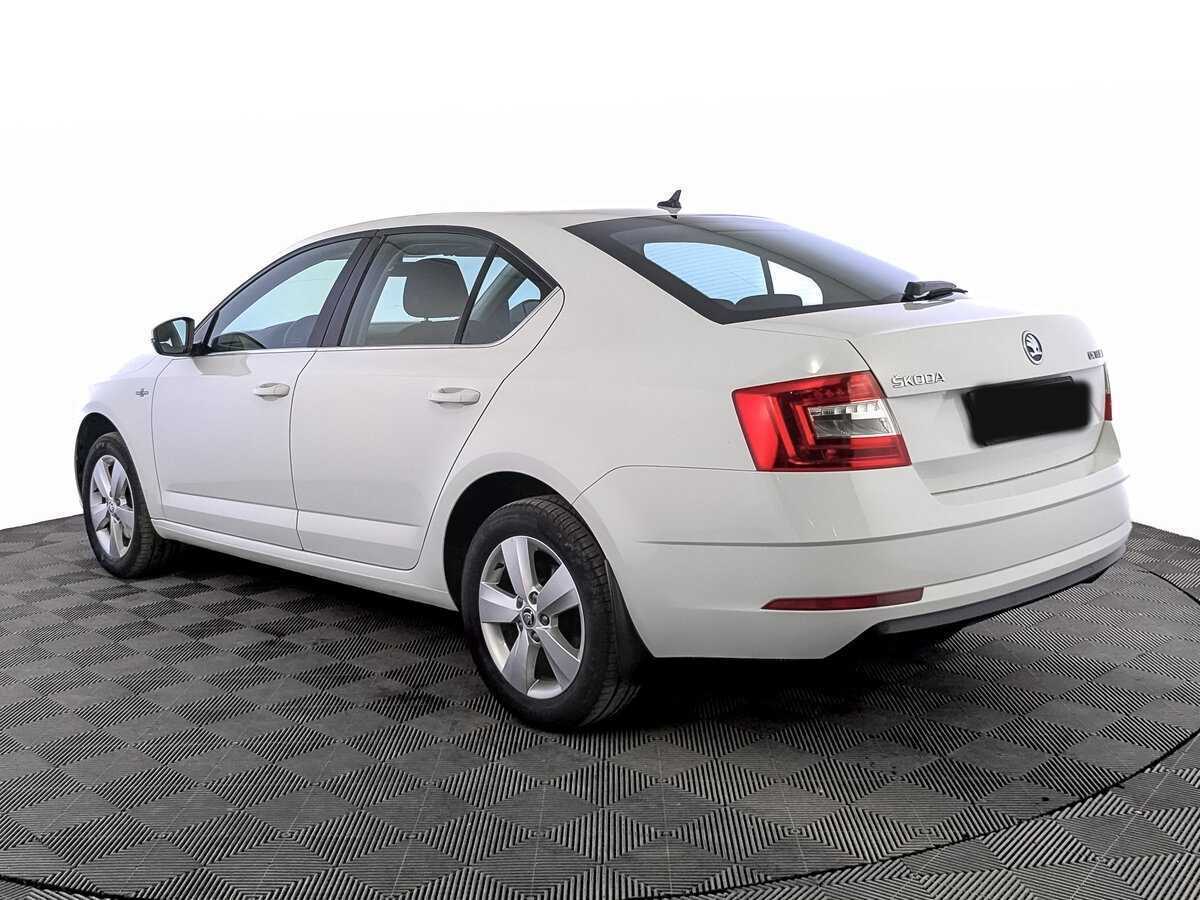 Купить Skoda Octavia с пробегом. Фото: #6