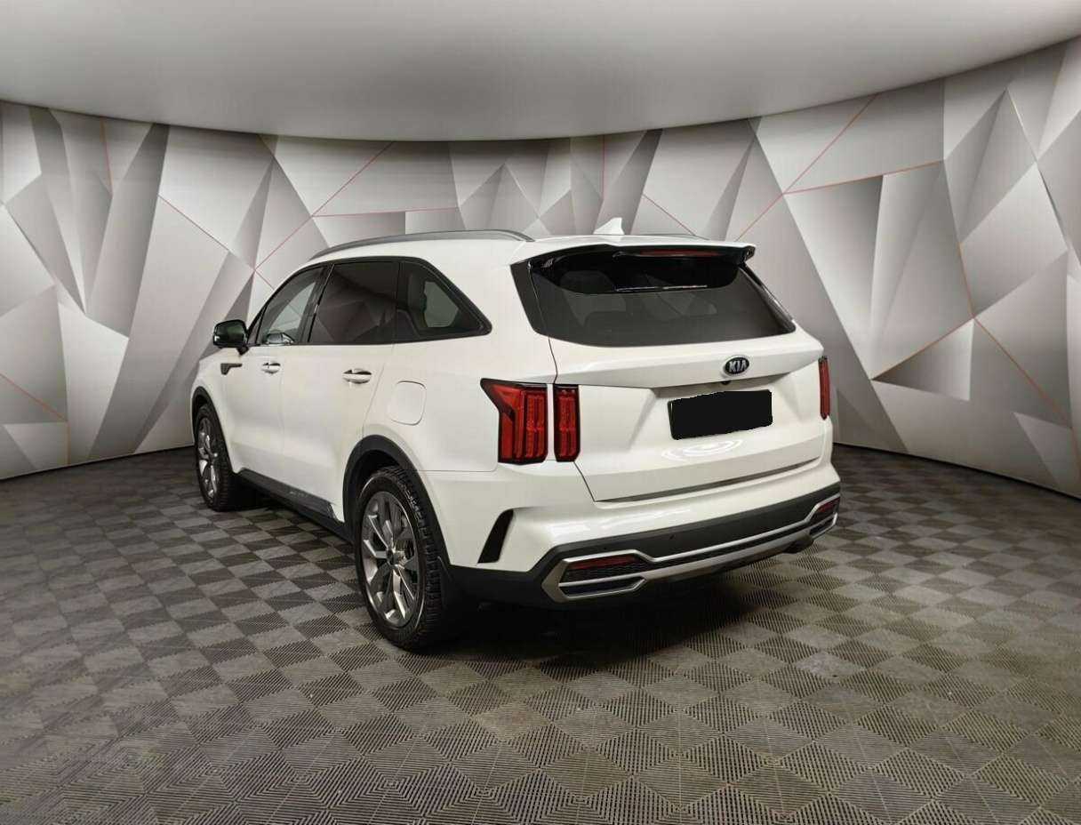 Купить Kia Sorento с пробегом. Фото: #3