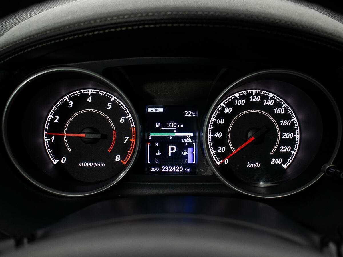 Купить Mitsubishi Outlander с пробегом. Фото: #14