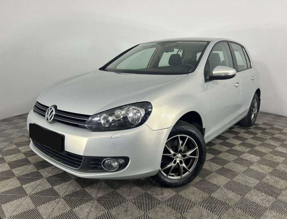 Купить Volkswagen Golf с пробегом. Посмотреть фото