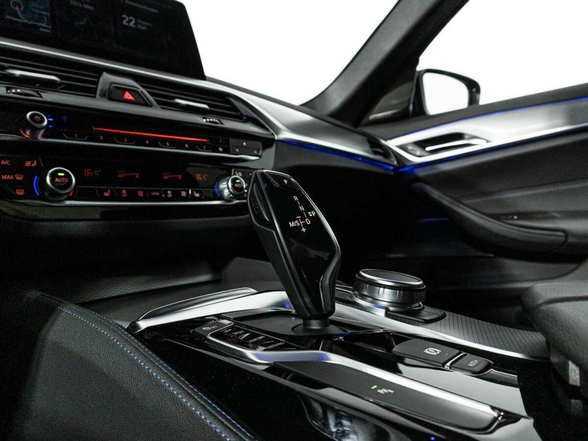 Купить BMW 5 серии с пробегом. Фото: #22