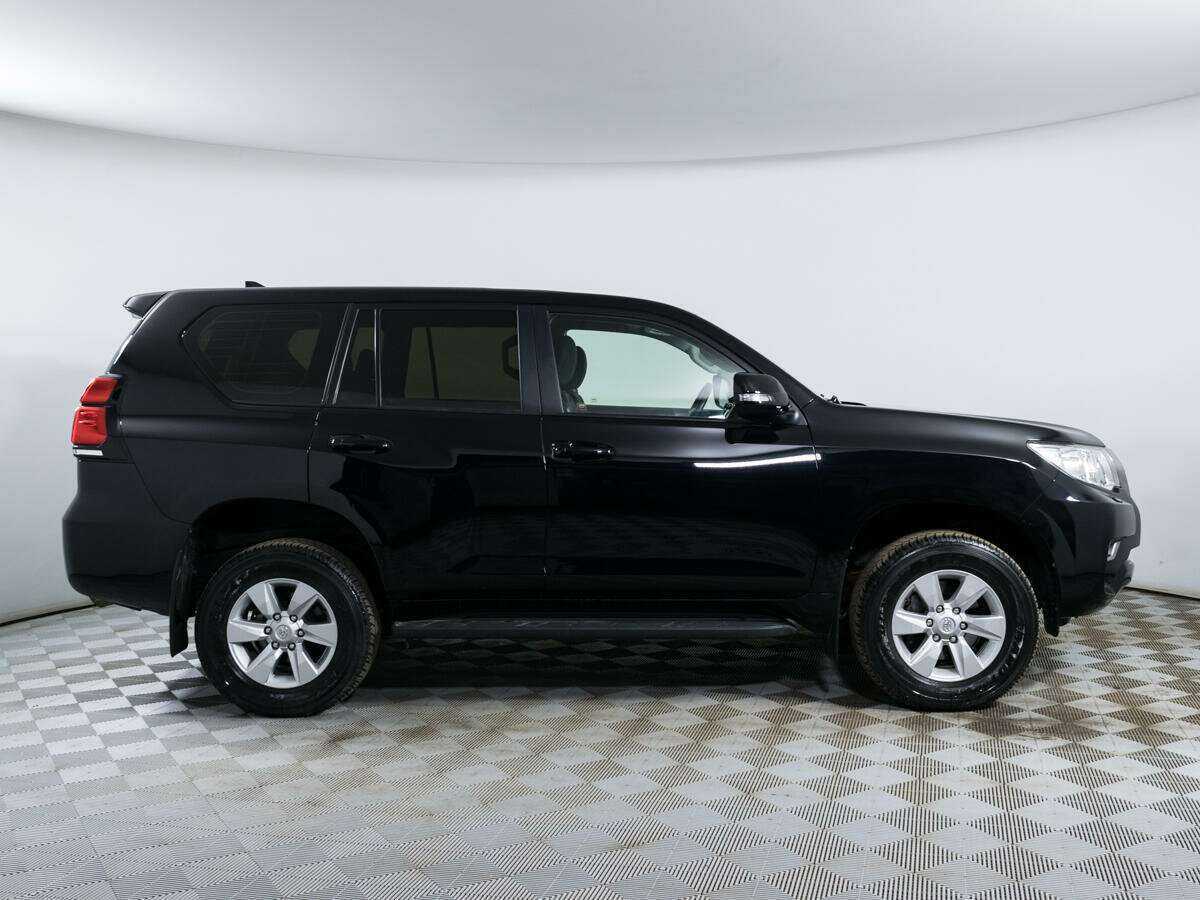 Купить Toyota Land Cruiser Prado с пробегом. Фото: #3