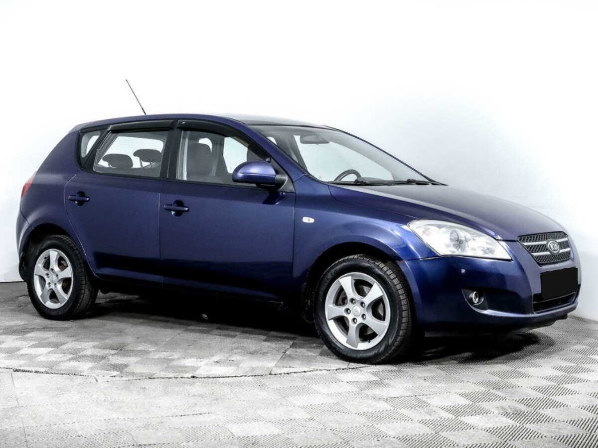 Купить Kia Ceed с пробегом. Фото: #2