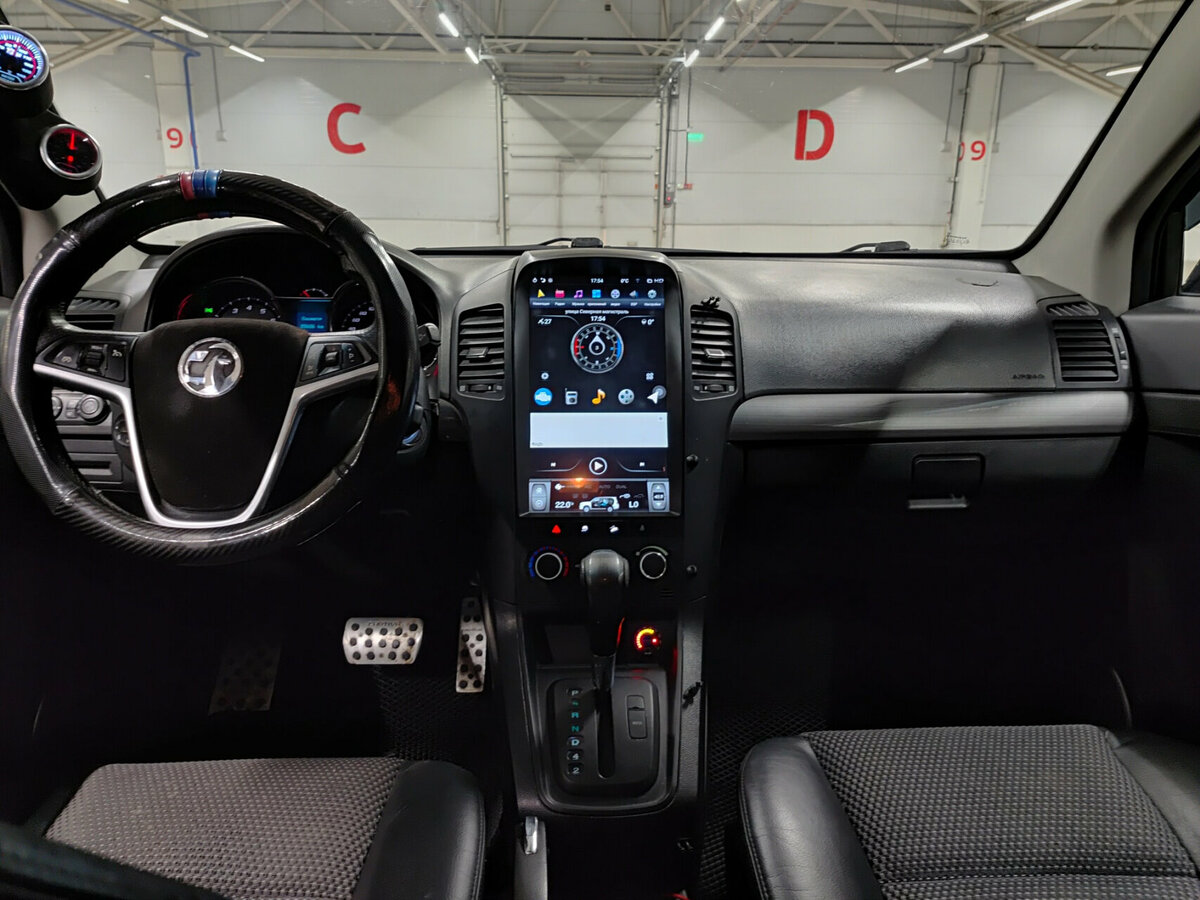 Купить Chevrolet Captiva с пробегом. Фото: #12