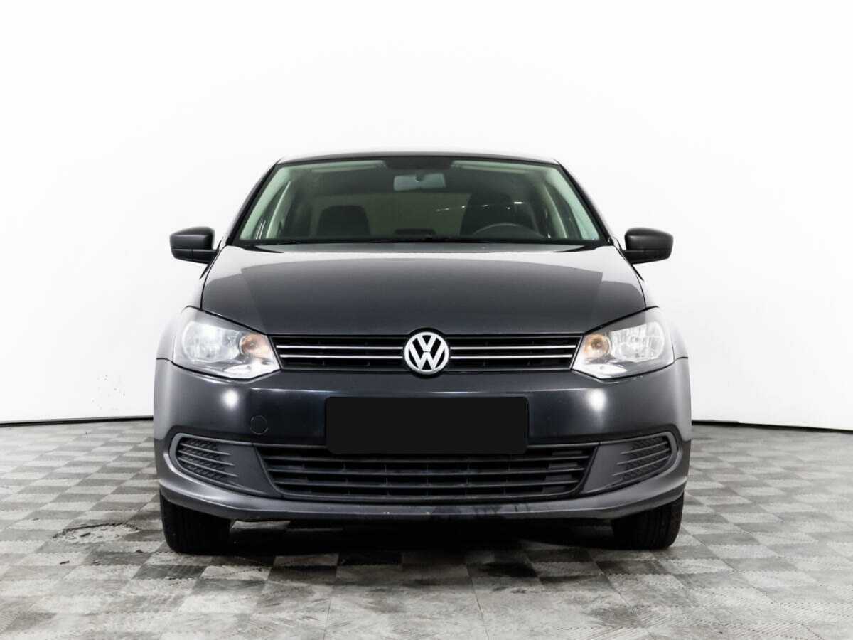Купить Volkswagen Polo с пробегом. Фото: #1
