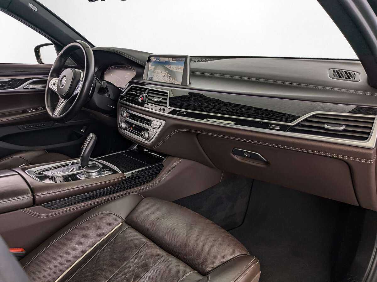 Купить BMW 7 серии с пробегом. Фото: #8
