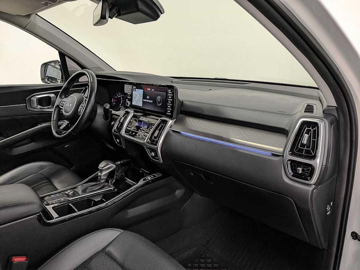 Купить Kia Sorento с пробегом. Фото: #12