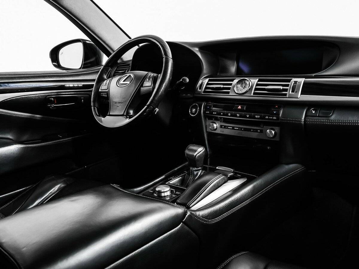 Купить Lexus LS с пробегом. Фото: #8