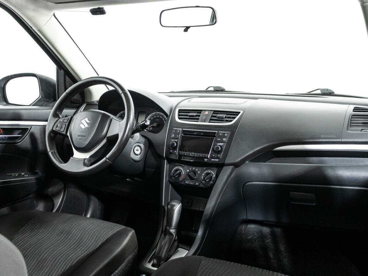 Купить Suzuki Swift с пробегом. Фото: #8