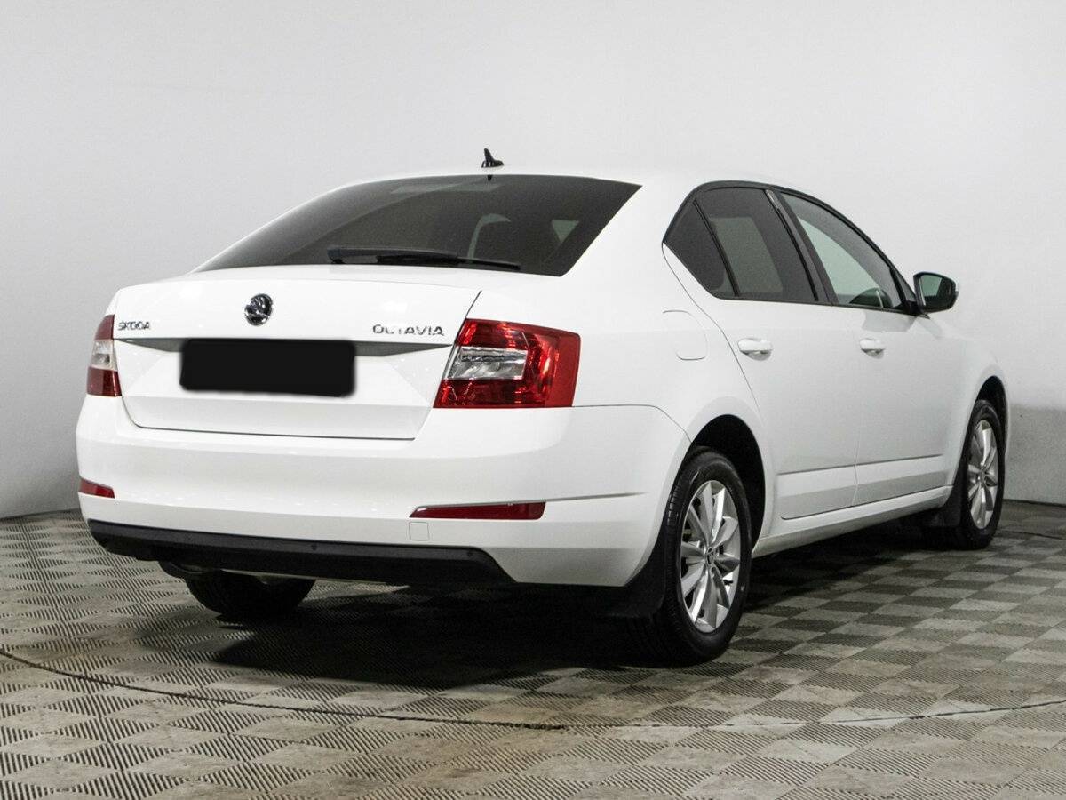 Купить Skoda Octavia с пробегом. Фото: #4