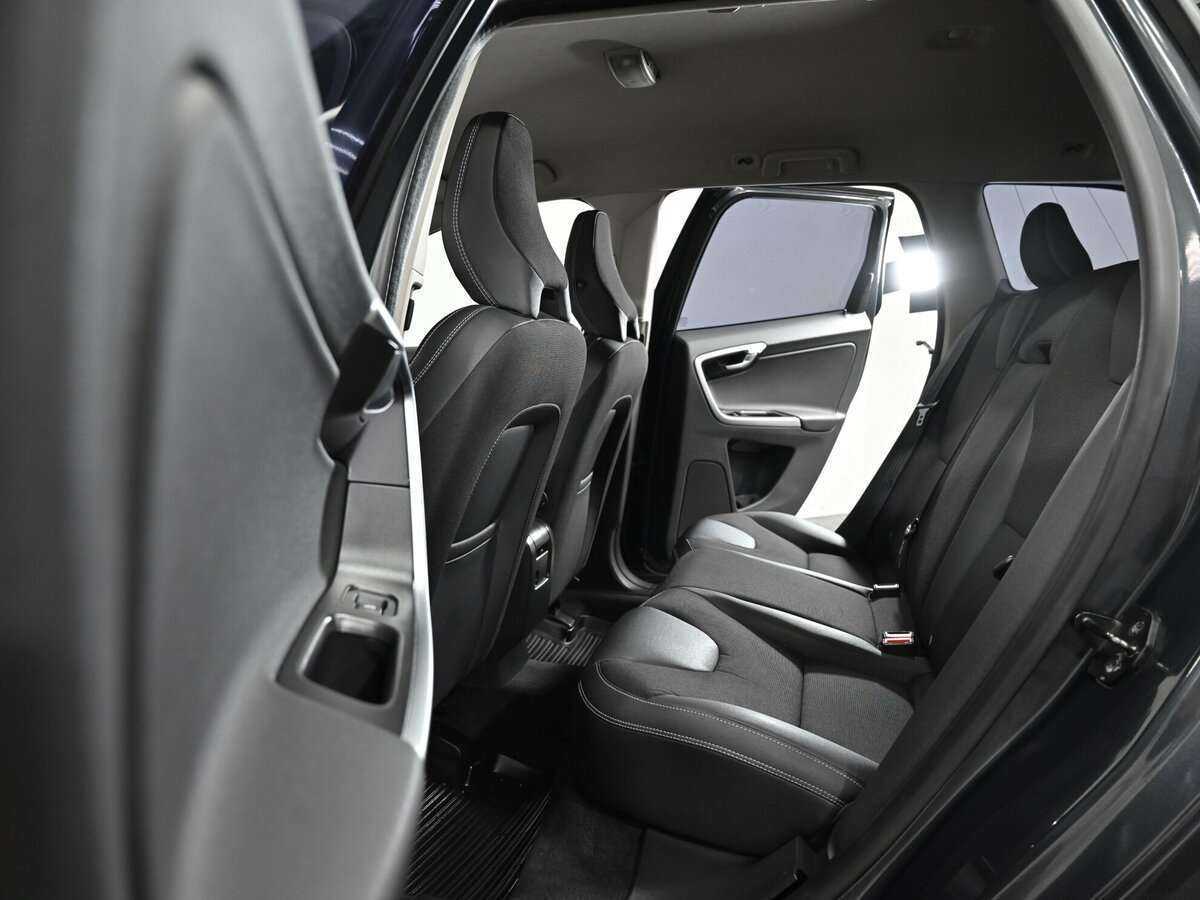 Купить Volvo XC60 с пробегом. Фото: #5