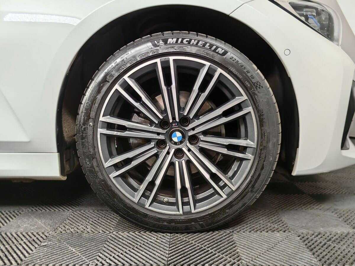 Купить BMW 3 серии с пробегом. Фото: #16