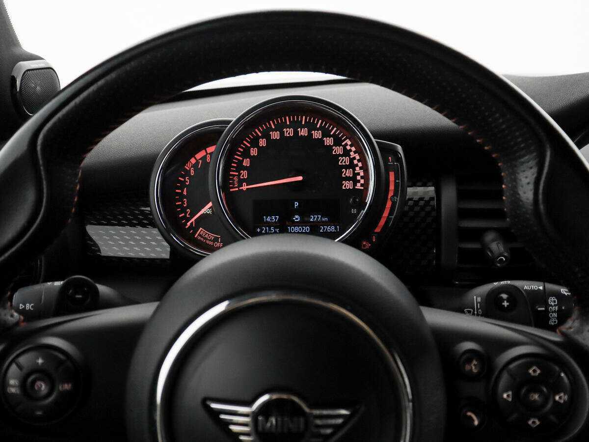Купить Mini Hatch с пробегом. Фото: #12