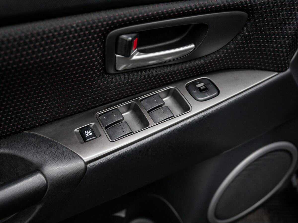 Купить Mazda 3 с пробегом. Фото: #12
