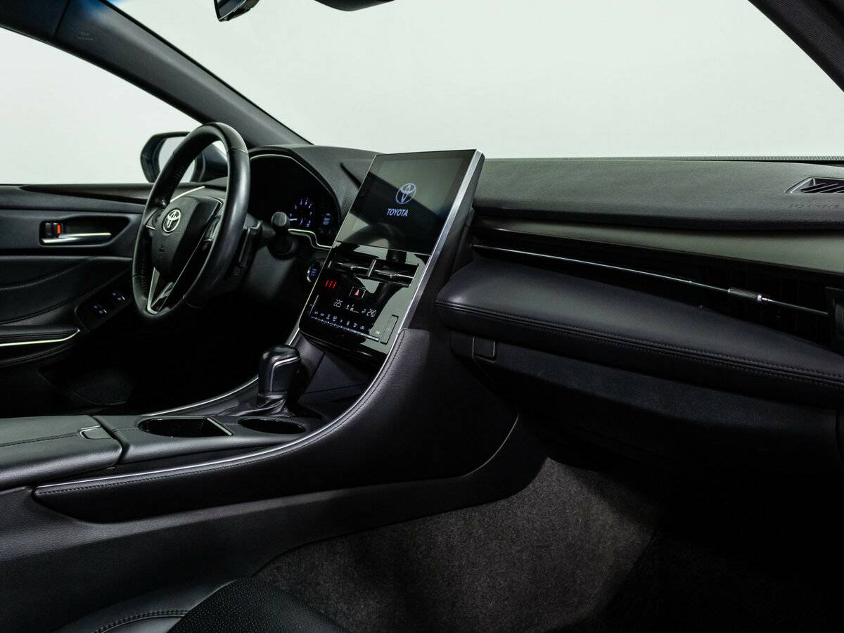 Купить Toyota Avalon с пробегом. Фото: #6