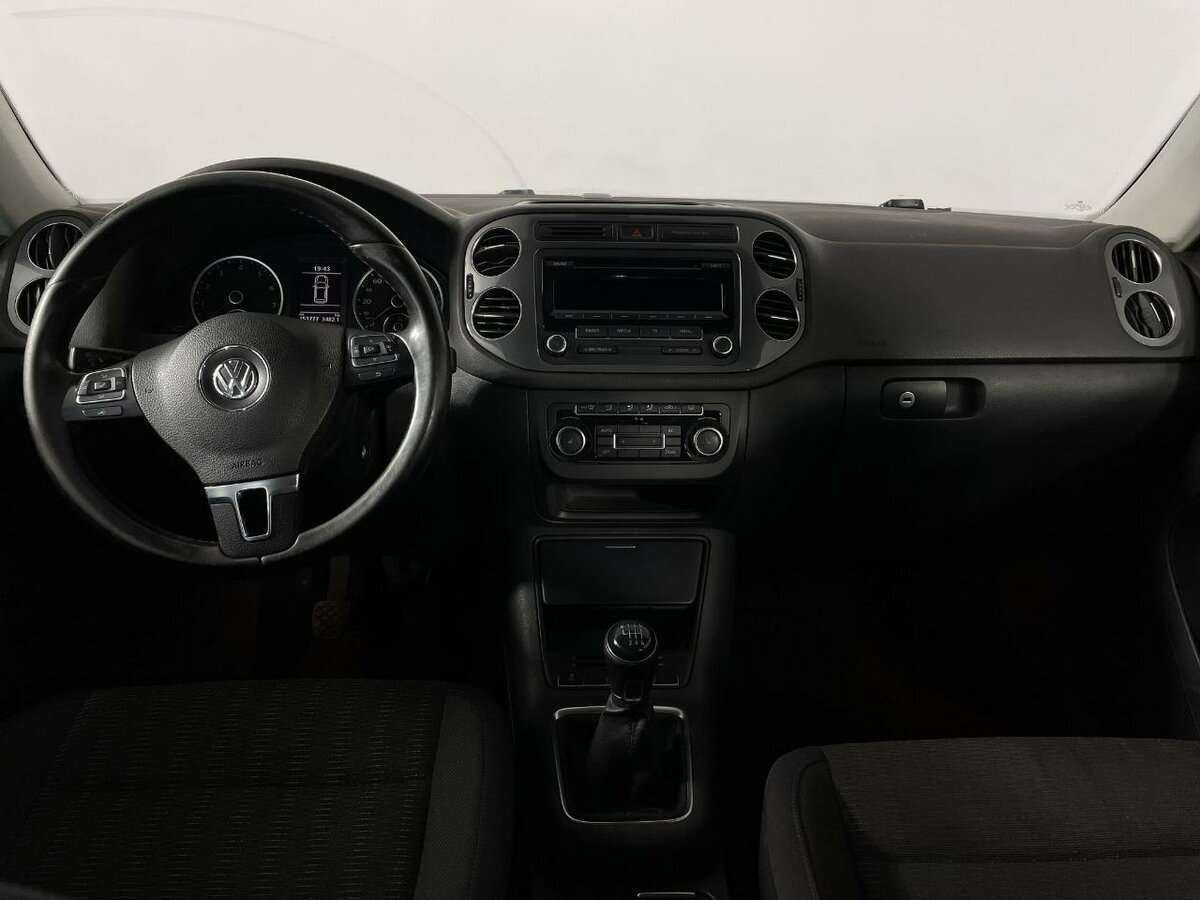 Купить Volkswagen Tiguan с пробегом. Фото: #6