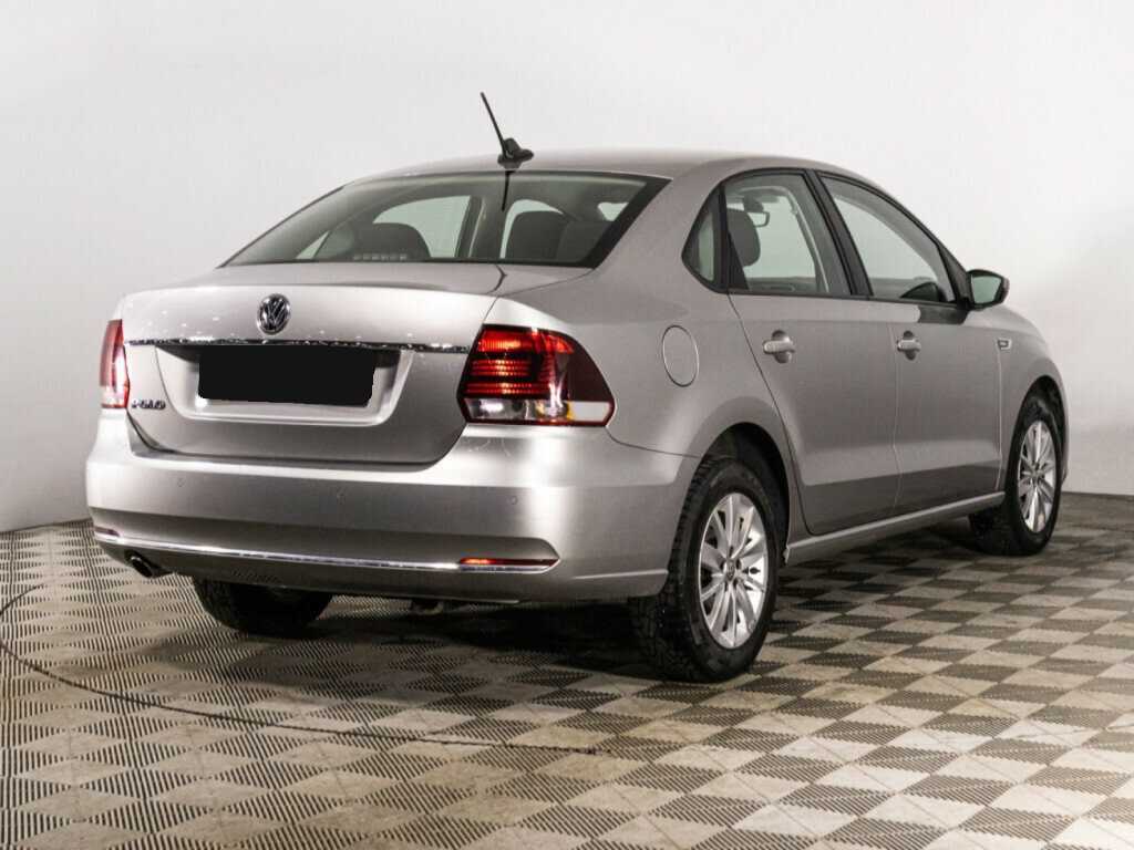 Купить Volkswagen Polo с пробегом. Фото: #4