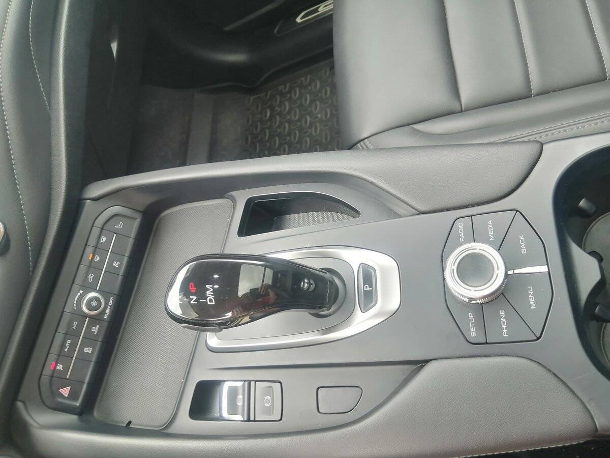 Купить Haval F7 с пробегом. Фото: #37