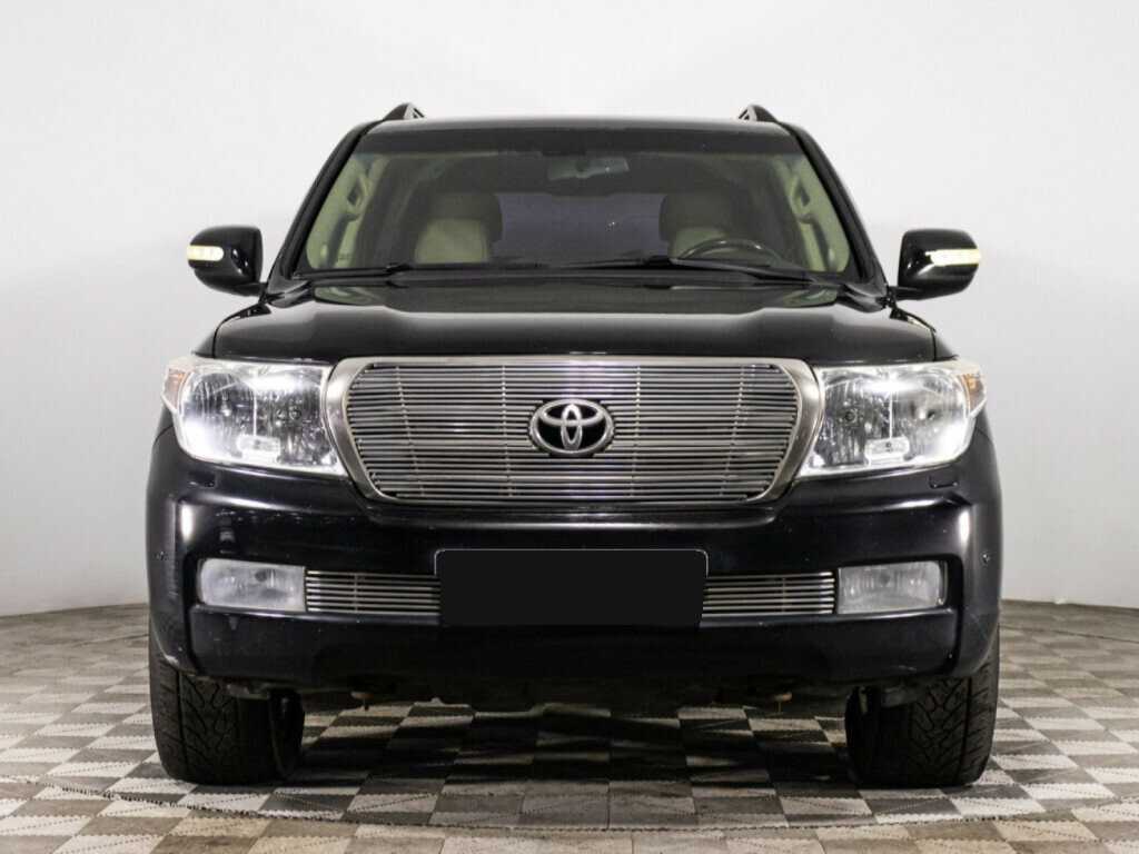 Купить Toyota Land Cruiser с пробегом. Фото: #1