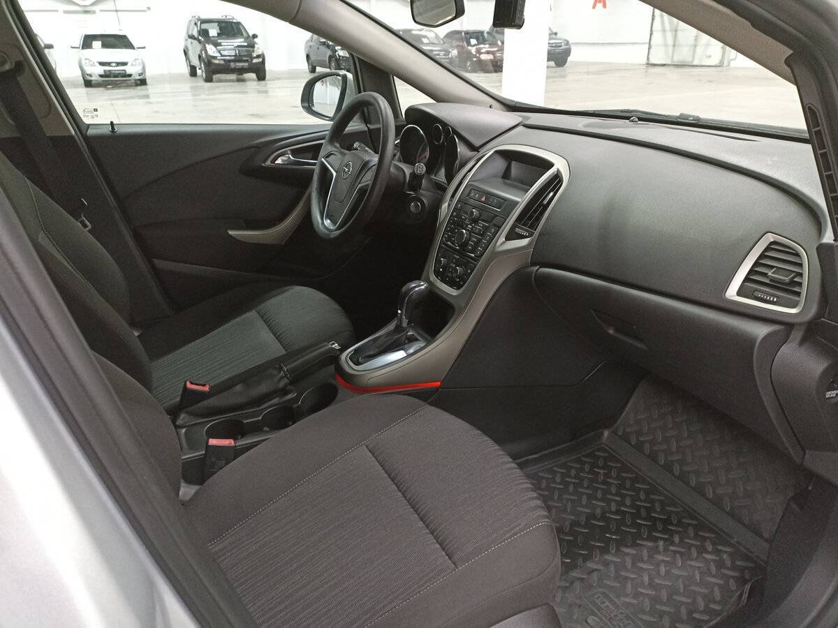 Купить Opel Astra с пробегом. Фото: #10