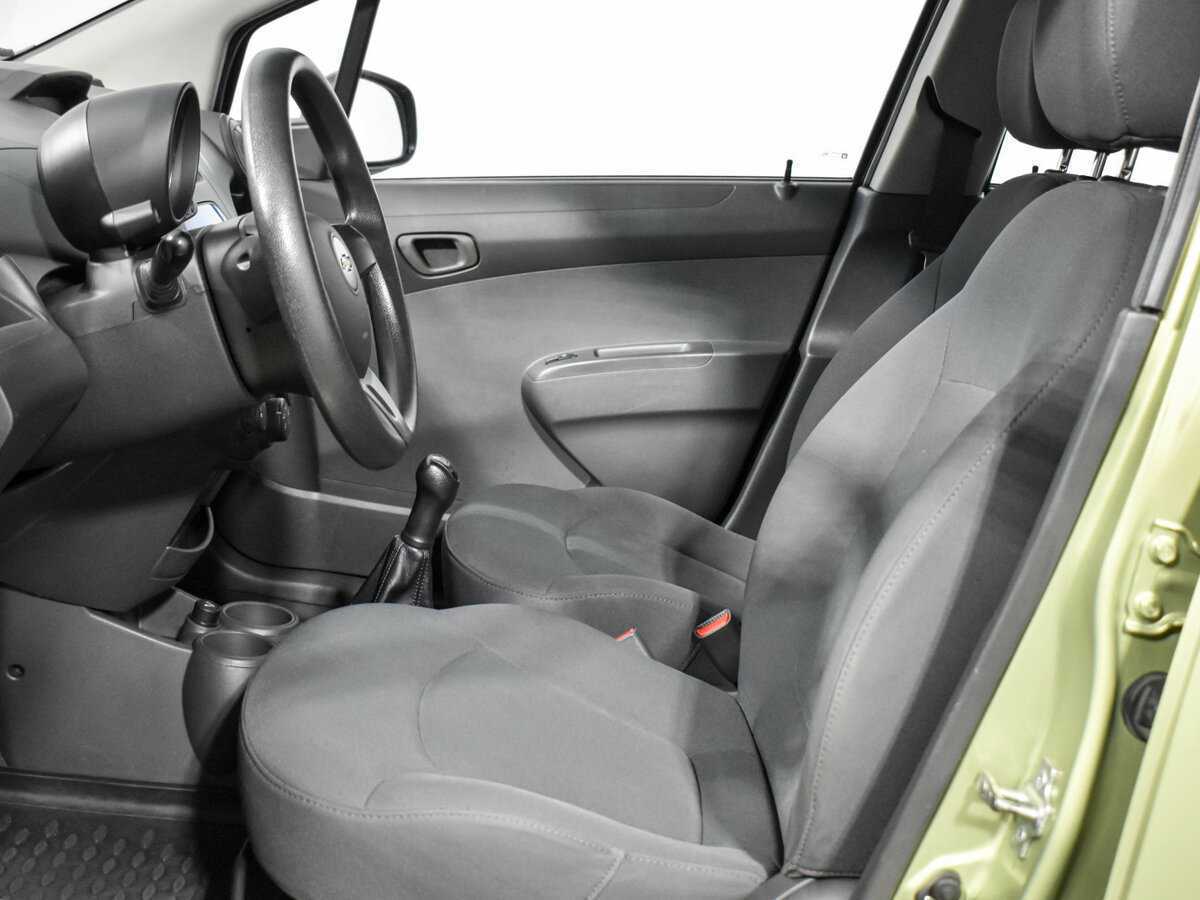 Купить Chevrolet Spark с пробегом. Фото: #9