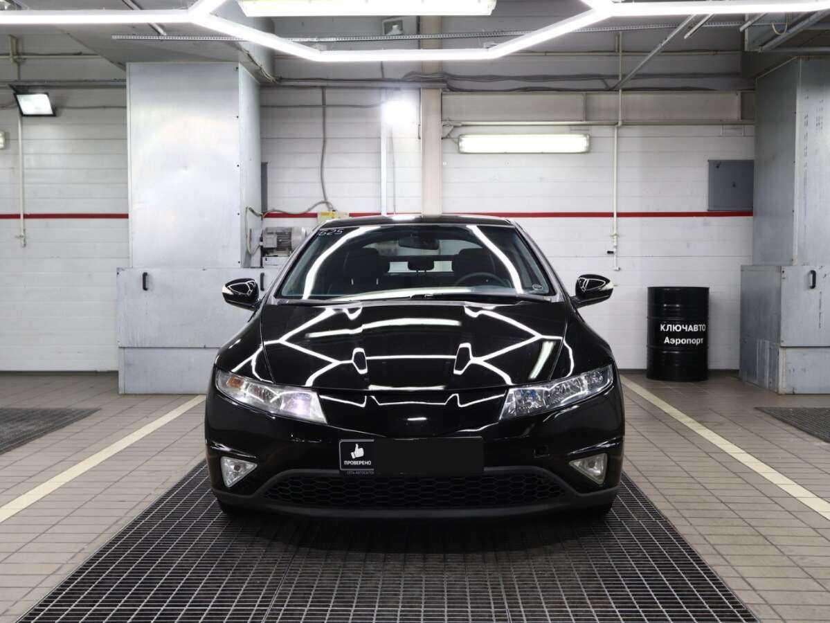 Купить Honda Civic с пробегом. Фото: #2