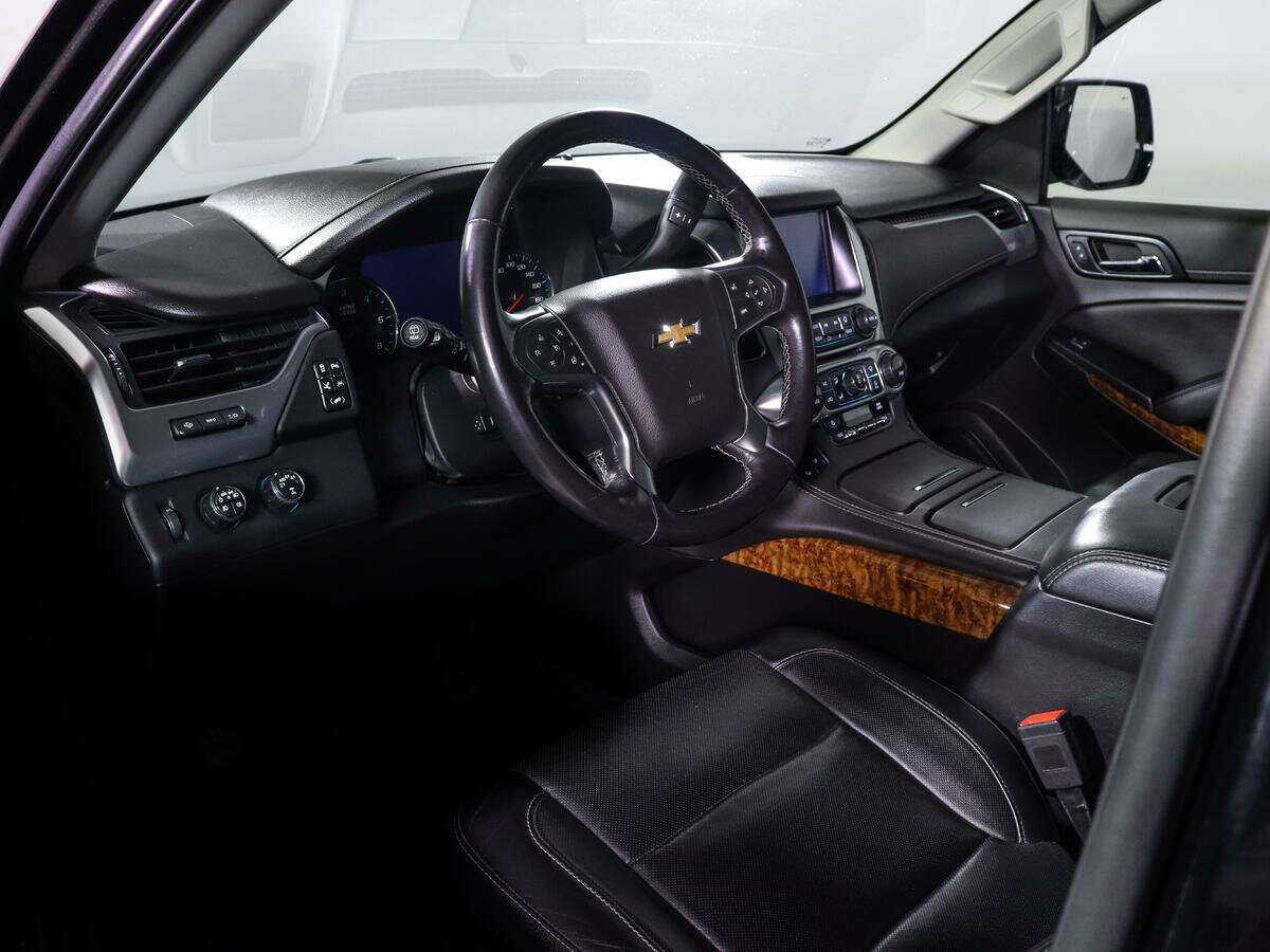 Купить Chevrolet Tahoe с пробегом. Фото: #11