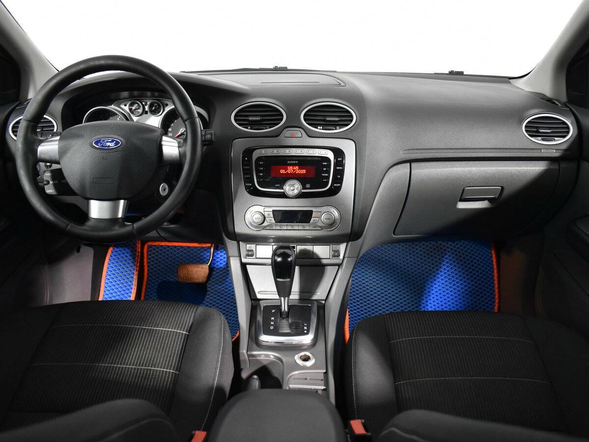 Купить Ford Focus с пробегом. Фото: #10